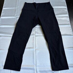 Lululemon Wunder Under Luon Black Capri Leggings Size 6